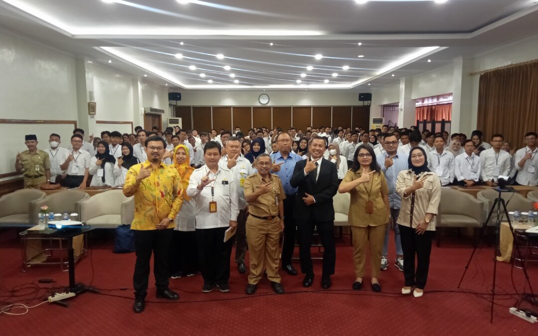 DEPARTEMEN TEKNIK SIPIL UNDIP BEKALI LULUSANNYA DENGAN PELATIHAN DAN SERTIFIKASI TENAGA AHLI KONSTRUKSI AGAR SIAP BERKARIR DI INDUSTRI KONSTRUKSI