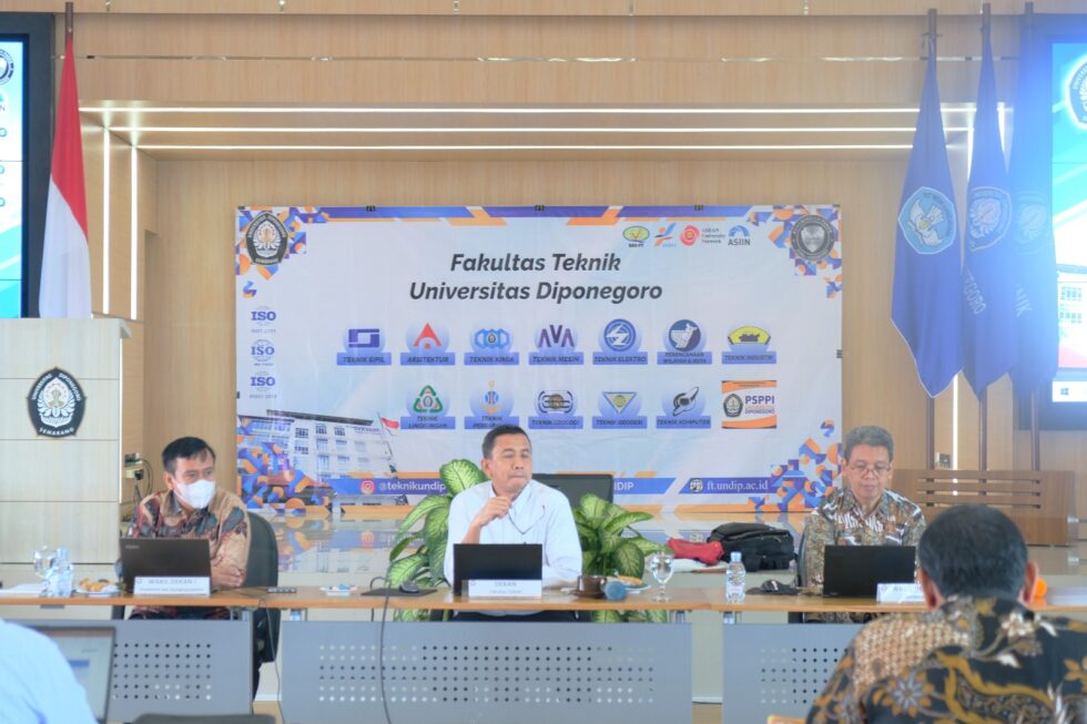 FAKULTAS TEKNIK UNDIP MENGGELAR RAPAT KERJA FAKULTAS TAHUN 2023 ...