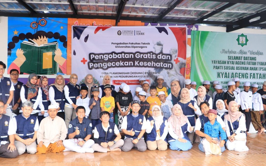 Fakultas Teknik Gelar Pengobatan dan Cek Kesehatan Gratis di Desa Plamongansari Semarang